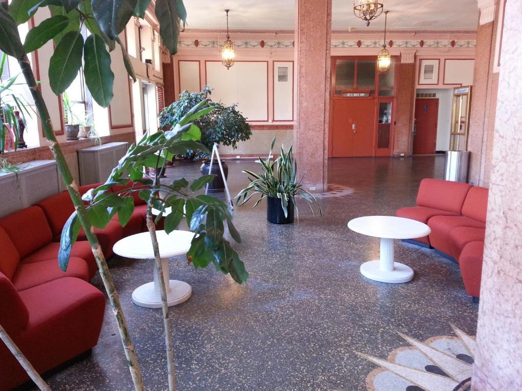 Hotel Riviera Ньюарк Экстерьер фото