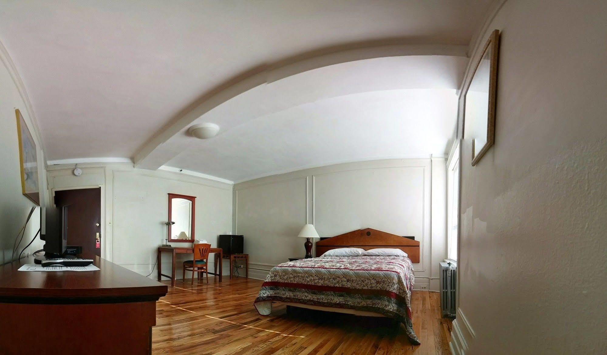 Hotel Riviera Ньюарк Экстерьер фото